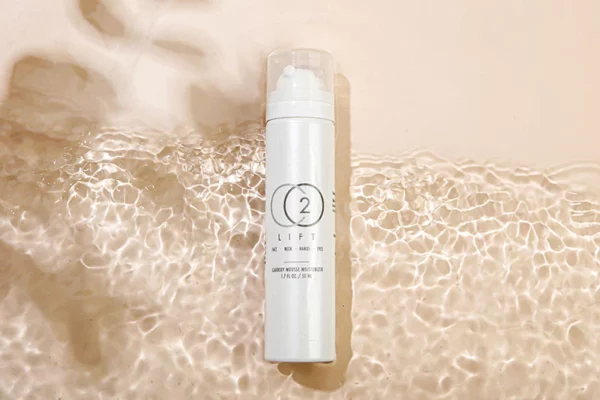 CO2Lift Carboxy Mousse - Rejuvenate and refine skin texture with this unique carboxytherapy moisturizer